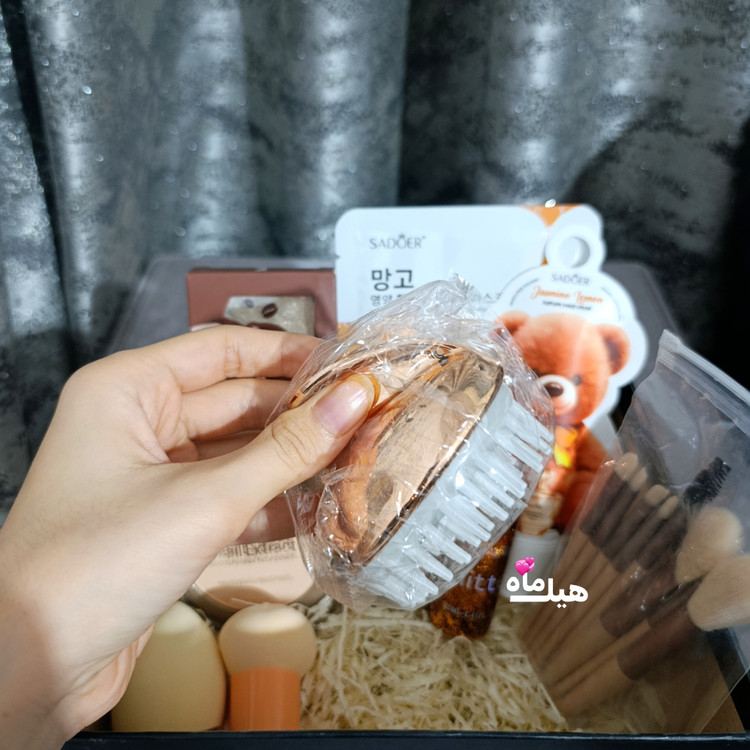 باکس کادویی لوازم آرایشی قهوه ای و نود | باکس هدیه / باکس کادویی / پک هدیه لوازم آرایشی / کادو ولنتاین/ کادو تولد / هدیه سالگرد ازدواج / روز دختر